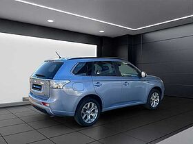 Mitsubishi Outlander Plug-In Hybrid 2.0 4WD Top 2.0 4WD Plug-In Hybrid