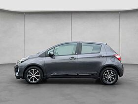 Toyota Yaris Hybrid 1.5 Team Deutschland 